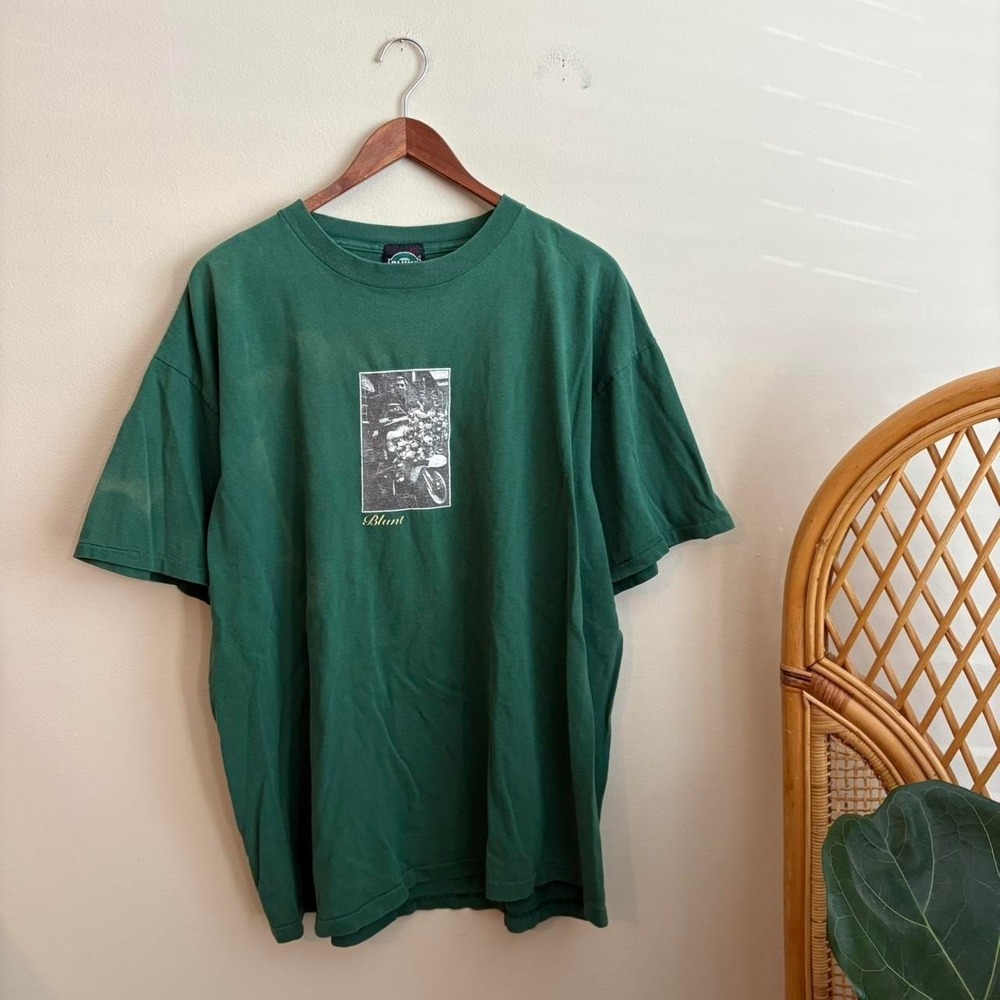 Rare Vintage 1990's Single Stitch Authentic Blunt Skateboards Graphic T Shirt